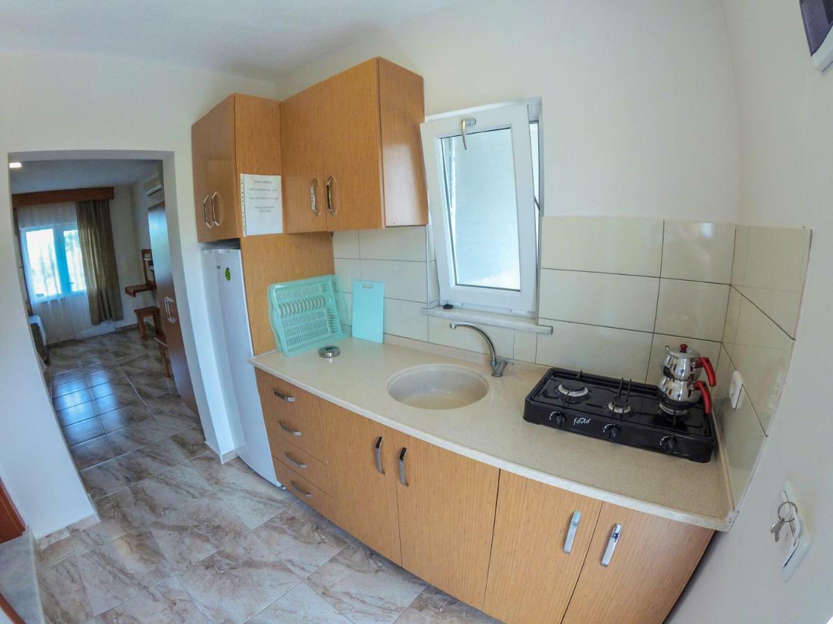 Ergul Motel Кючуккую Екстер'єр фото