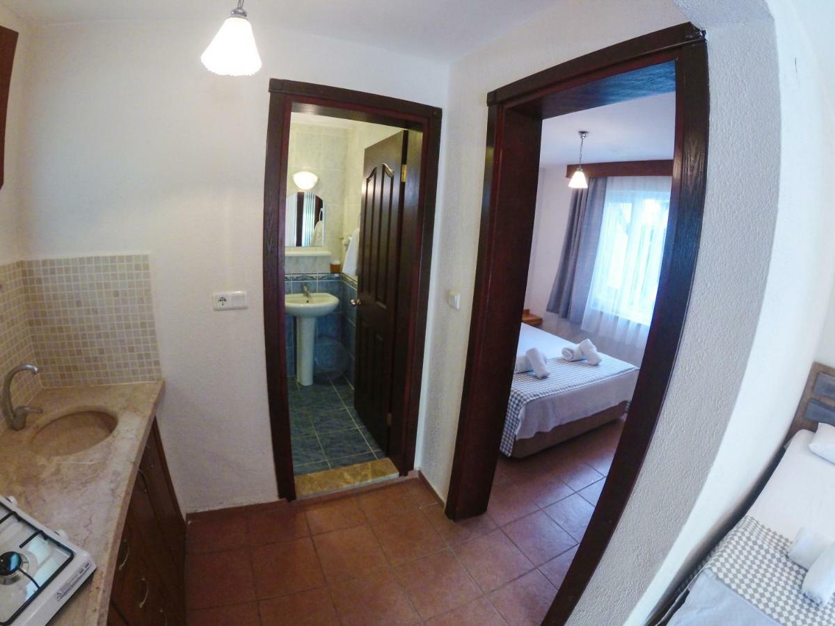 Ergul Motel Кючуккую Екстер'єр фото
